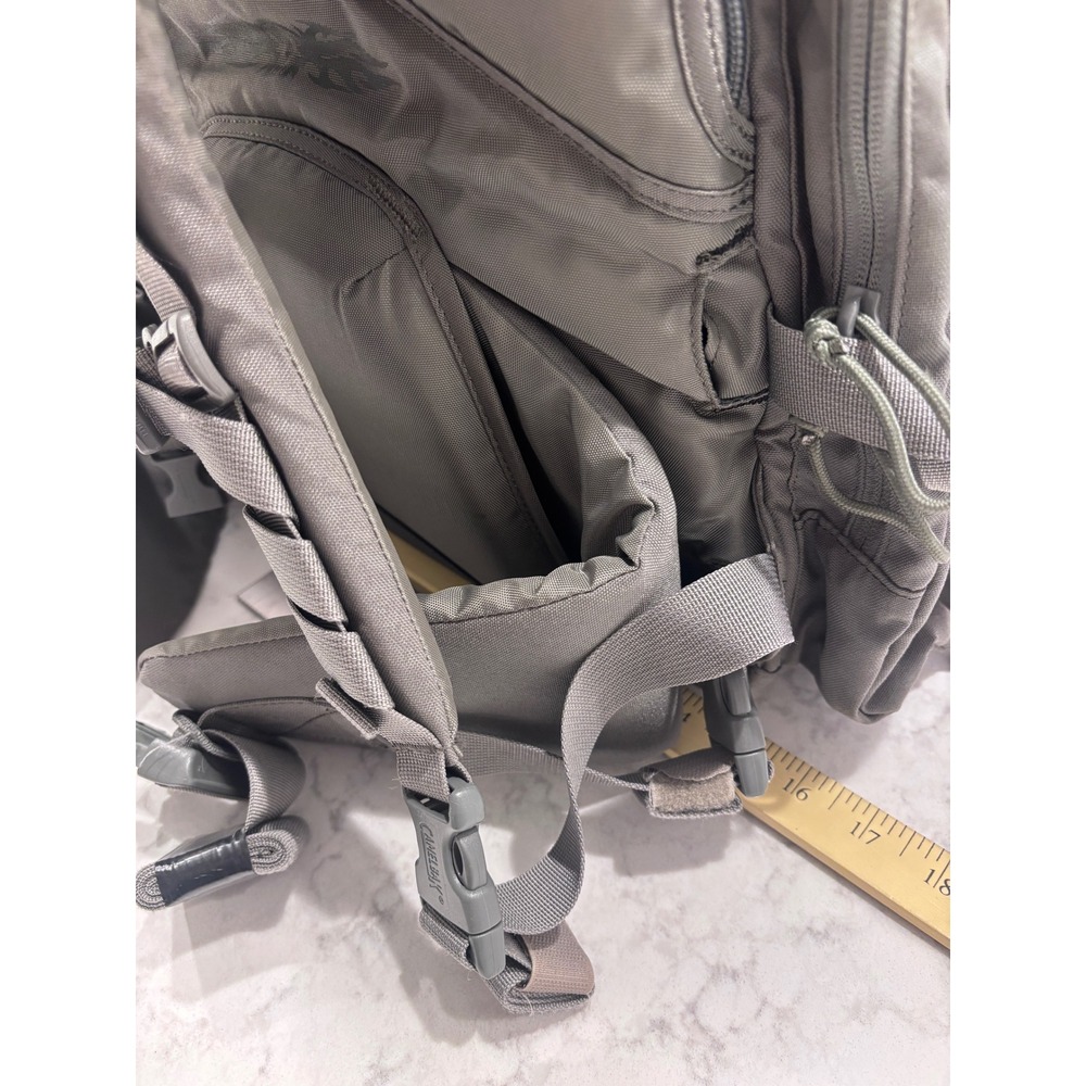 CamelBak Maximum Gear Tactical Backpack Cordura Assault Pack Foliage Green Grey - Picture 10 of 16